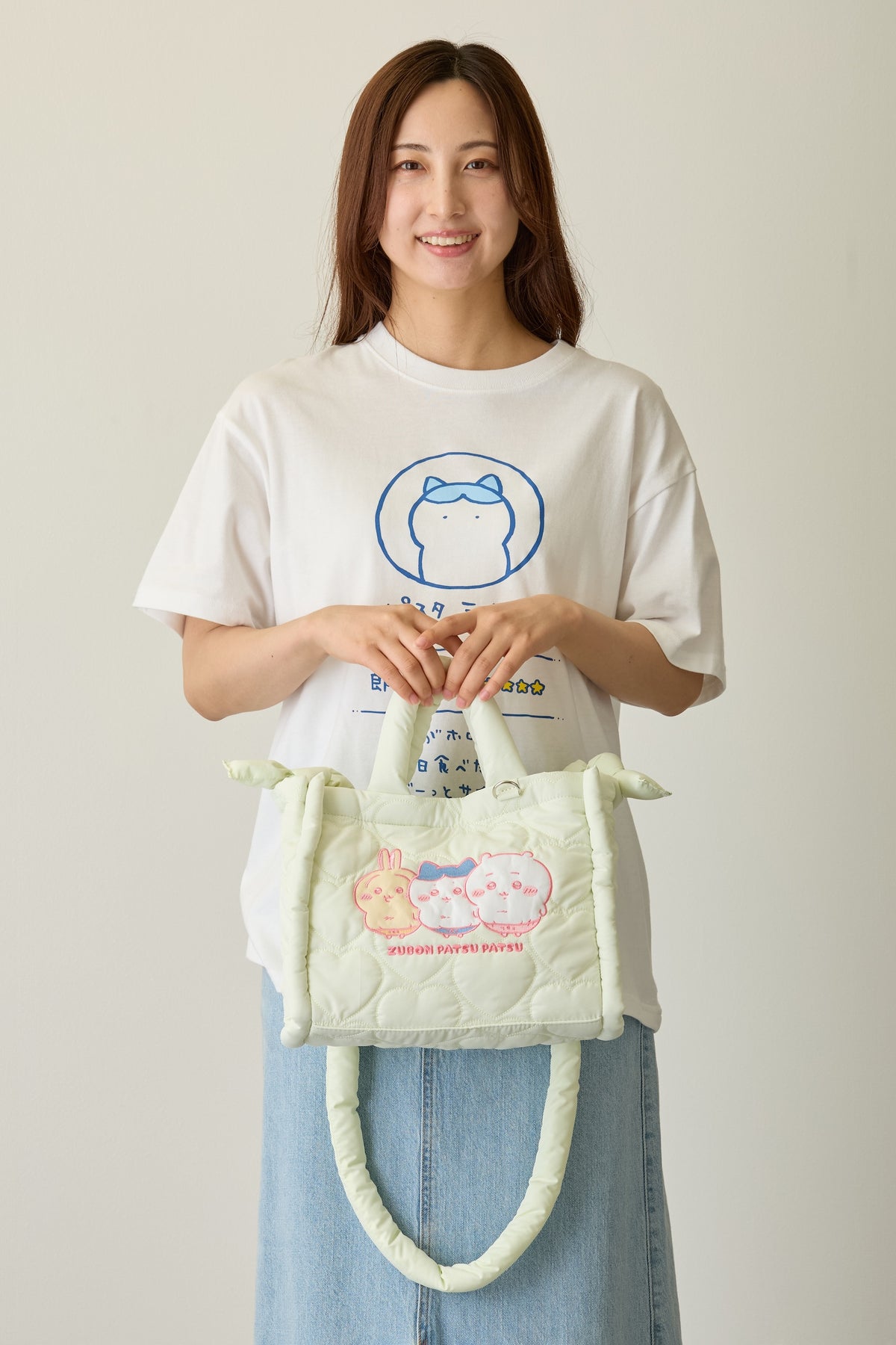 ちいかわ パフィーショルダーバッグ ズボンパツパツ クリーム ONE