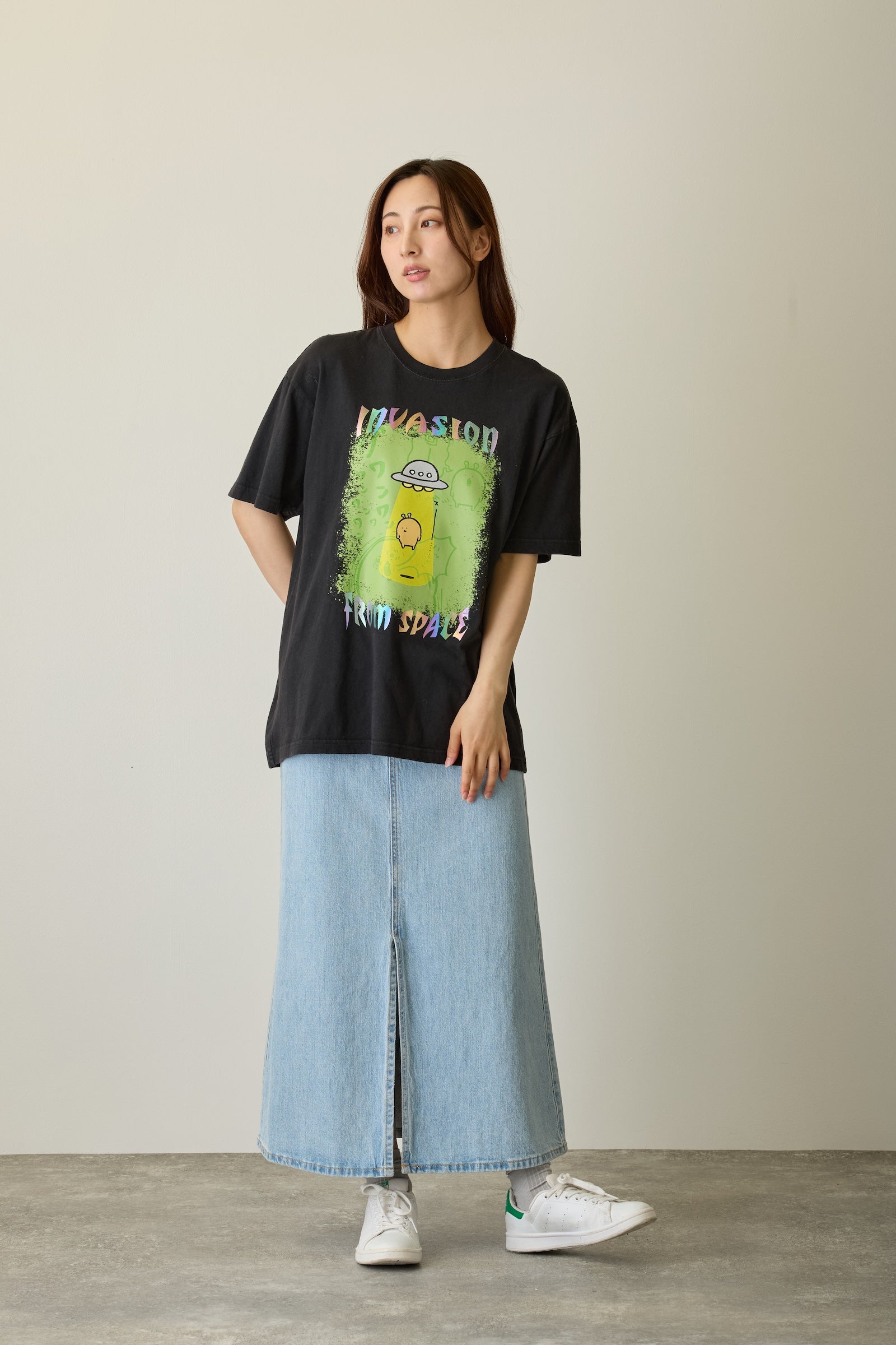 【先行販売】ナガノキャラクターズ 箔プリントTシャツ もぐらコロッケ（宇宙人） ブラック