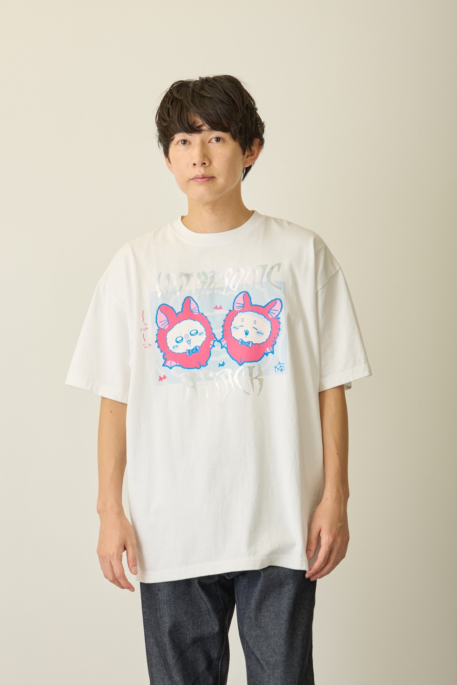 【先行販売】ちいかわ 箔プリントTシャツ ULTRASONIC ATTACK ホワイト