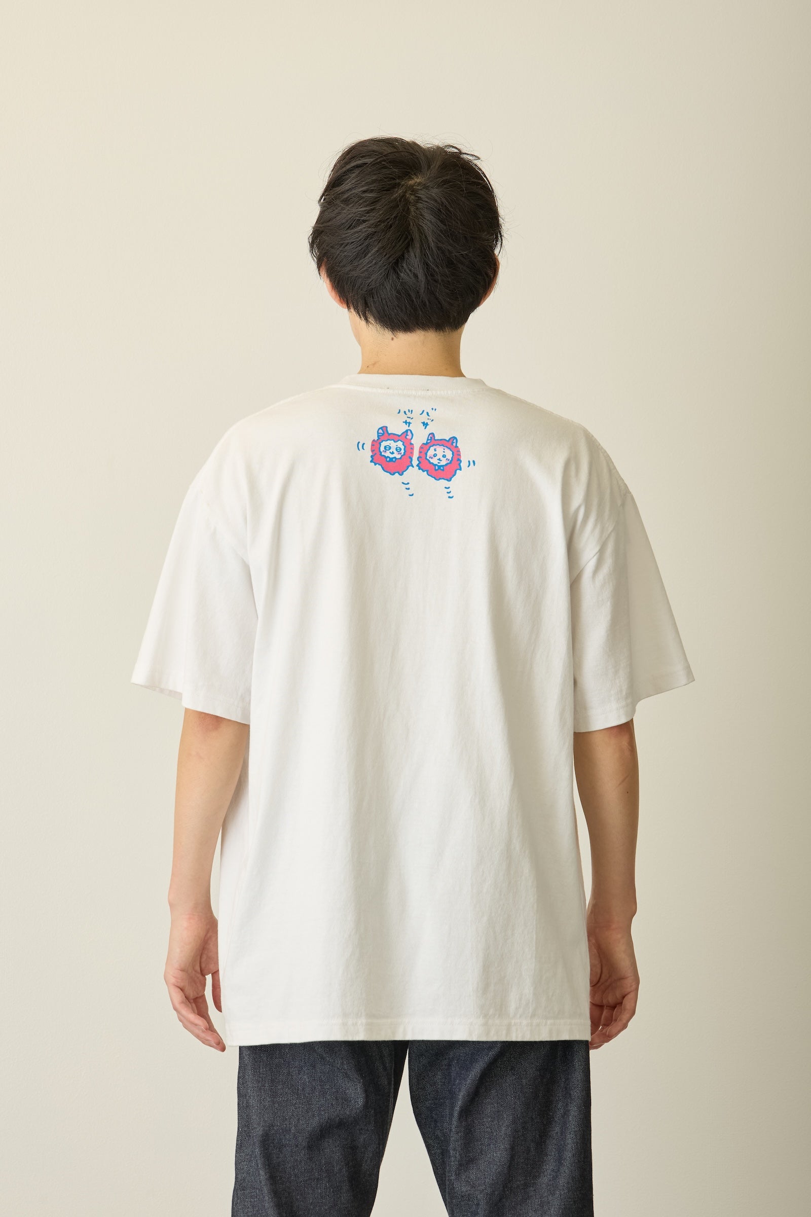 【先行販売】ちいかわ 箔プリントTシャツ ULTRASONIC ATTACK ホワイト