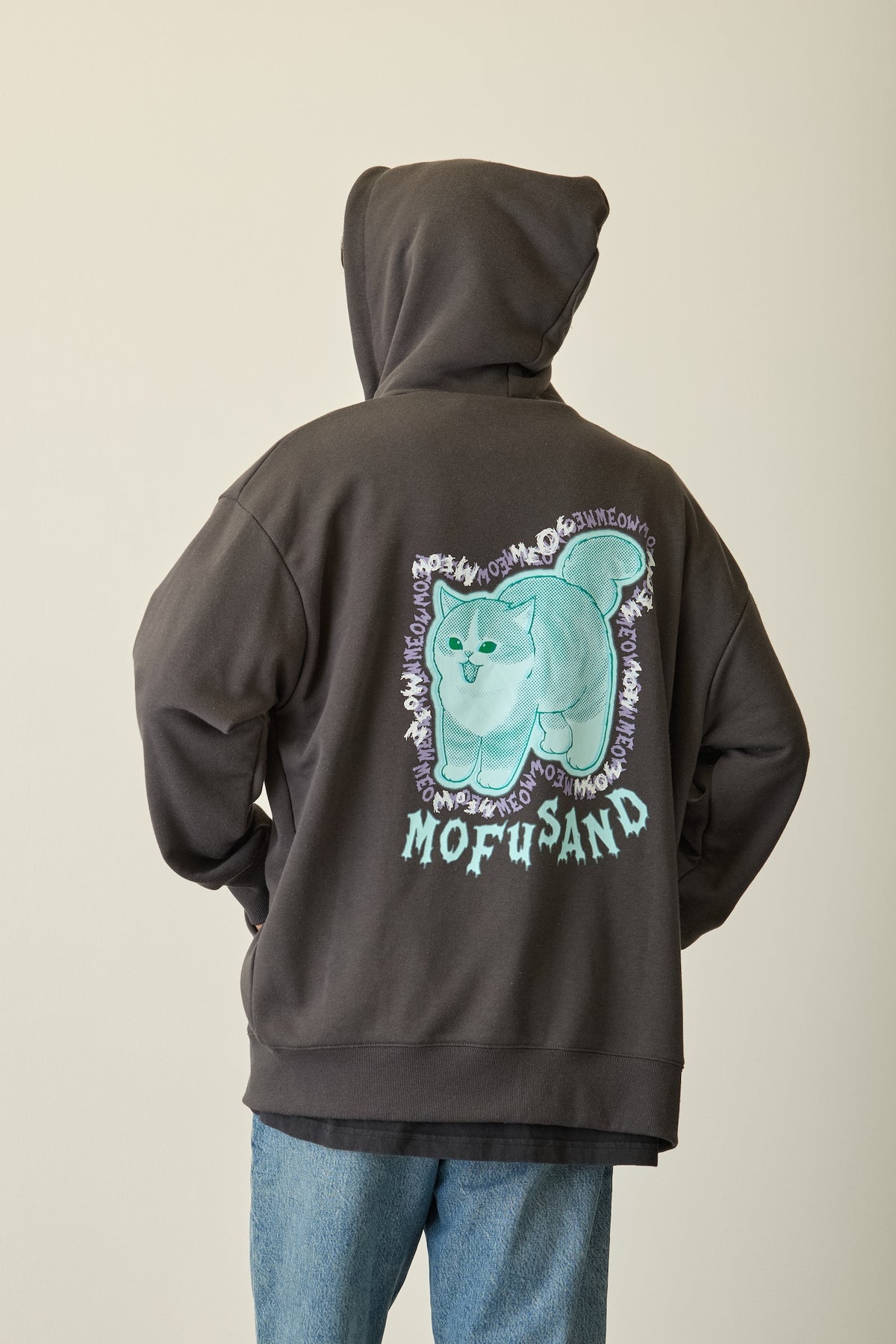 mofusand ジップパーカー MEOWING CATS スミクロ