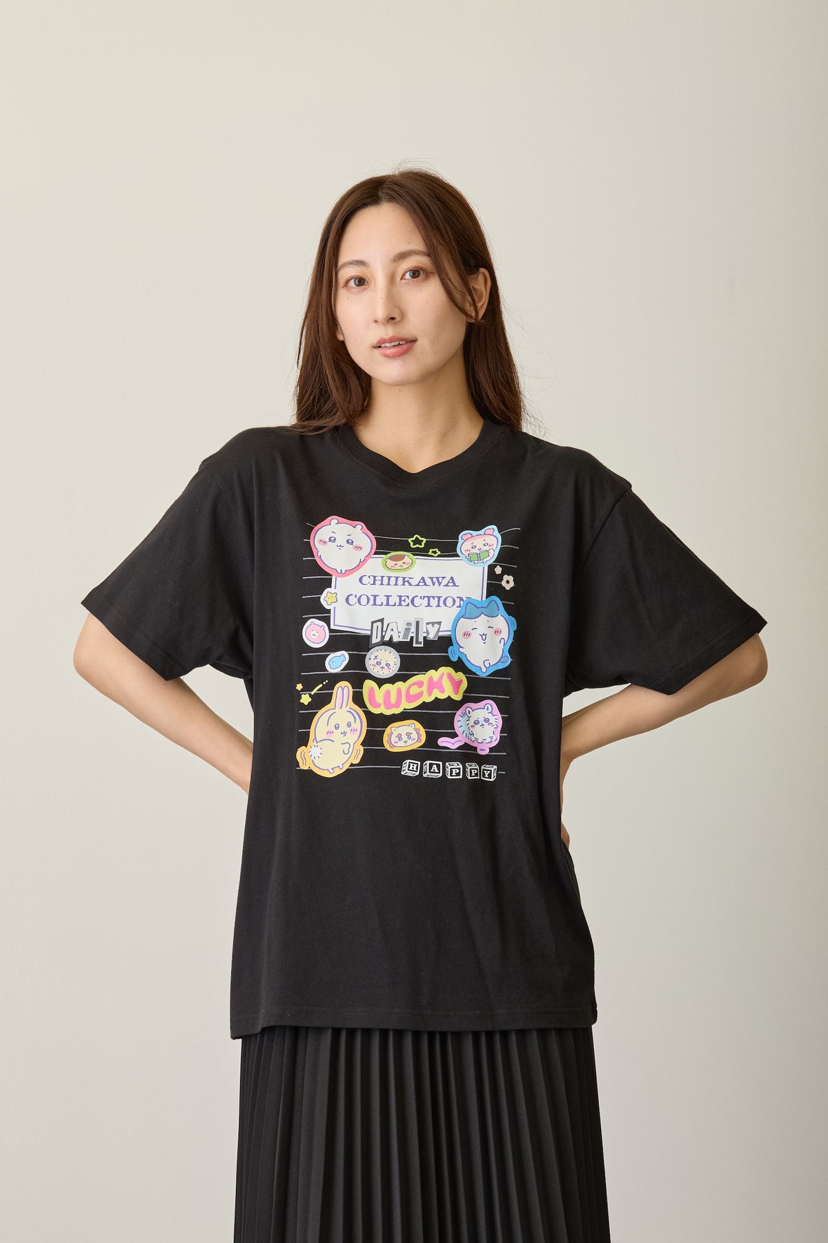 ちいかわ Tシャツ カレッジノート風（みんな） ブラック