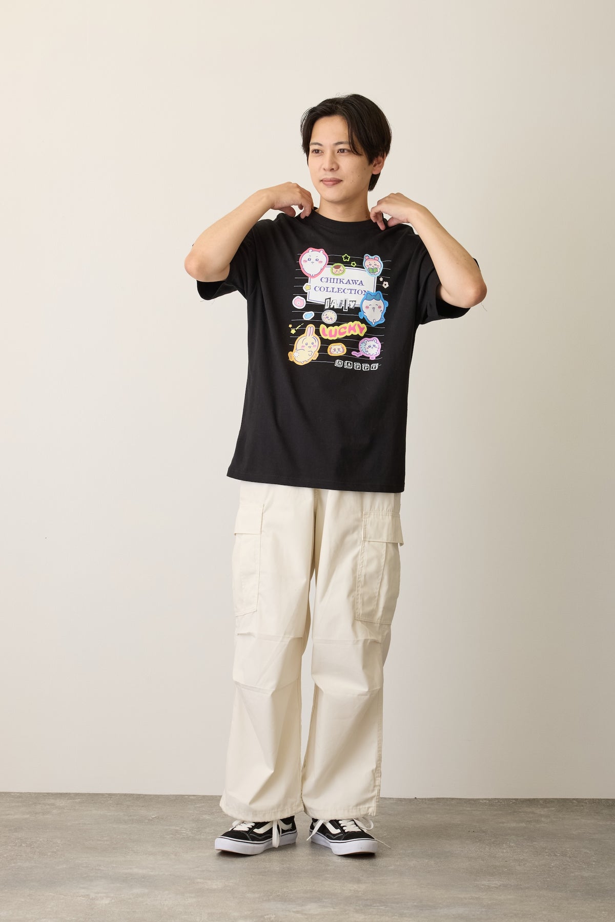 ちいかわ Tシャツ カレッジノート風（みんな） ブラック