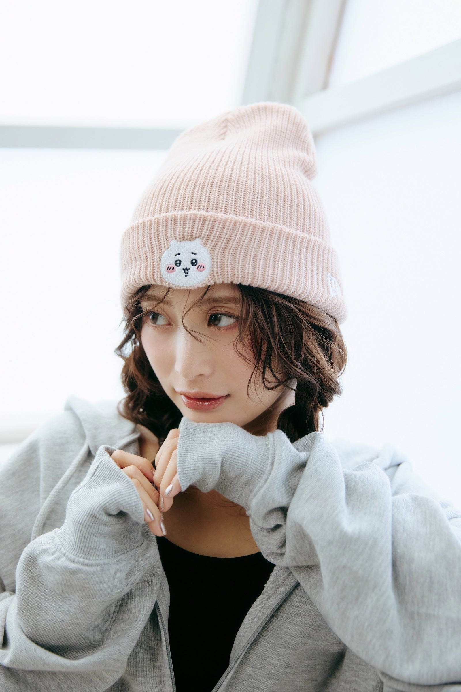 NEW ERA® SOFT CUFF KNIT ちいかわ RUSTY PINK