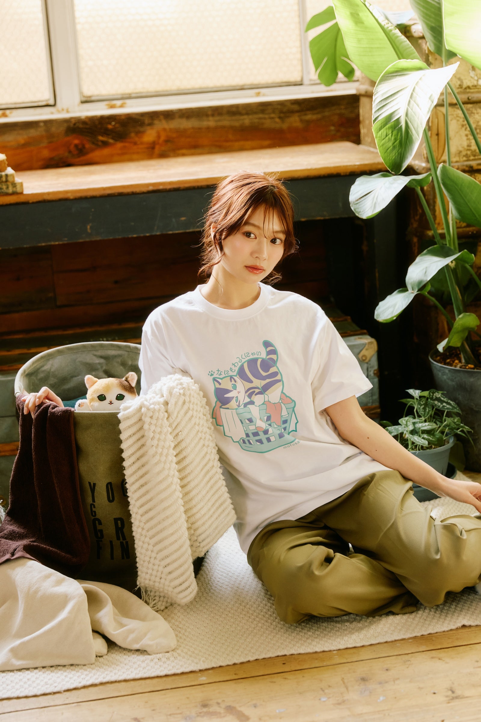 【2BUY10%OFF対象商品】mofusand Tシャツ なにもわるくにゃい 洗濯物だいすきにゃん ホワイト