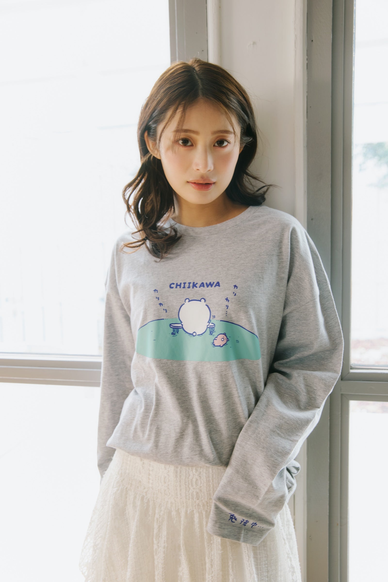 ちいかわ 長袖Tシャツ 試験勉強 アッシュ
