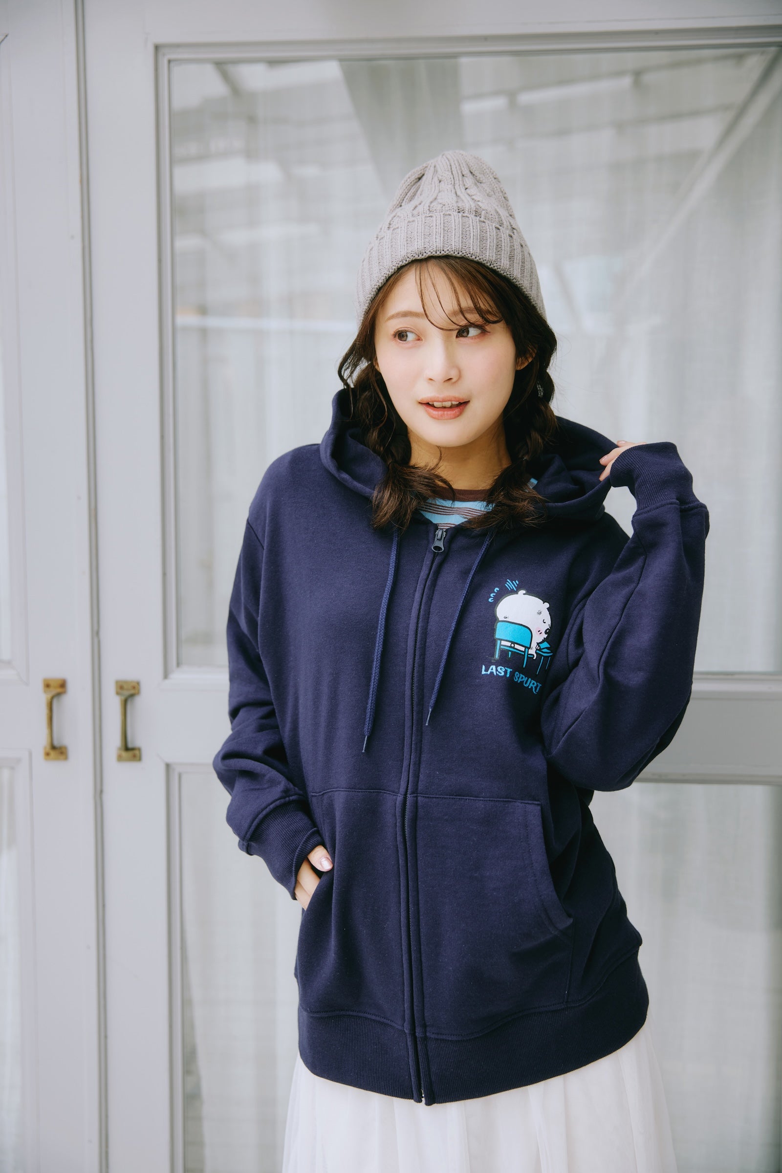 ちいかわ　パーカー　試験だ　ネイビー　ちいかわランド　talking ちいかわ ZIPパーカー 試験だ ネイビー | ちいかわマーケット 公式
