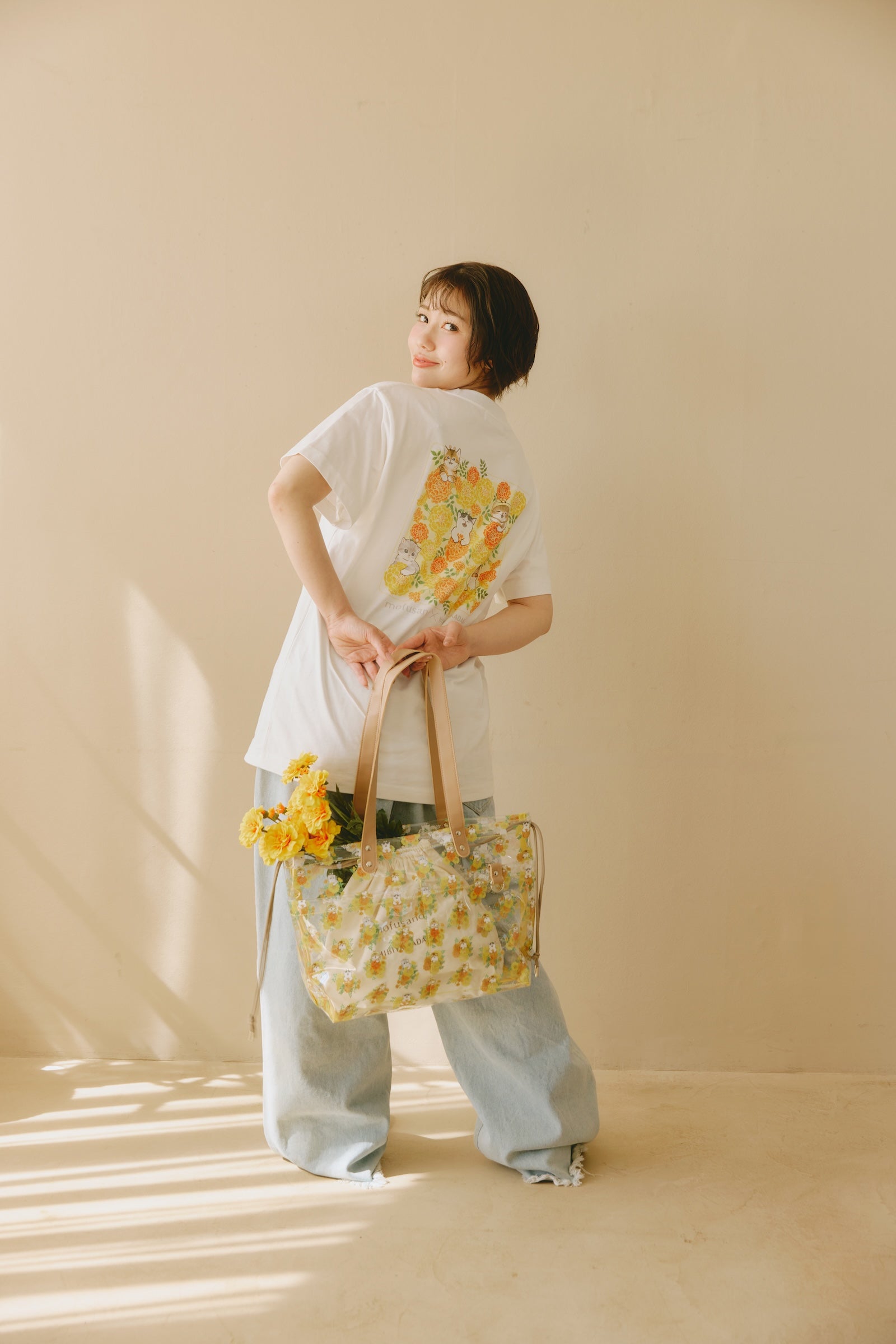 mofusand×日比谷花壇 Tシャツ マリーゴールド ホワイト