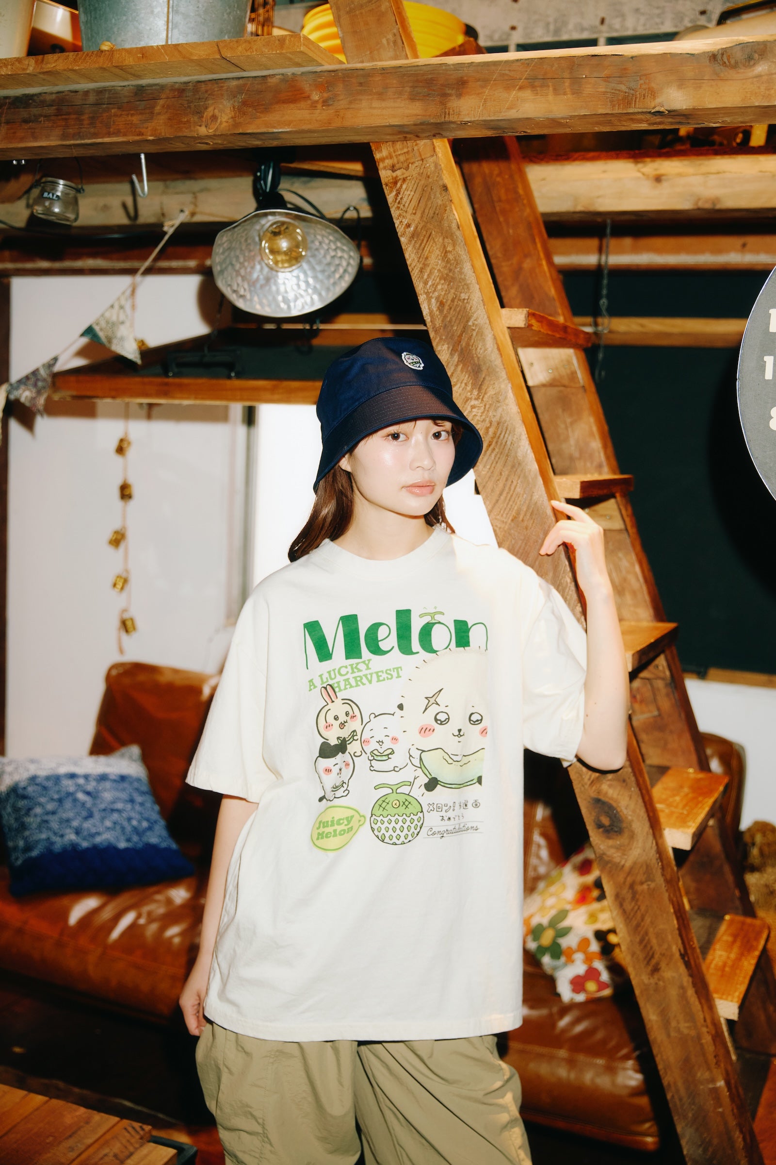 ちいかわ Tシャツ メロン クリーム