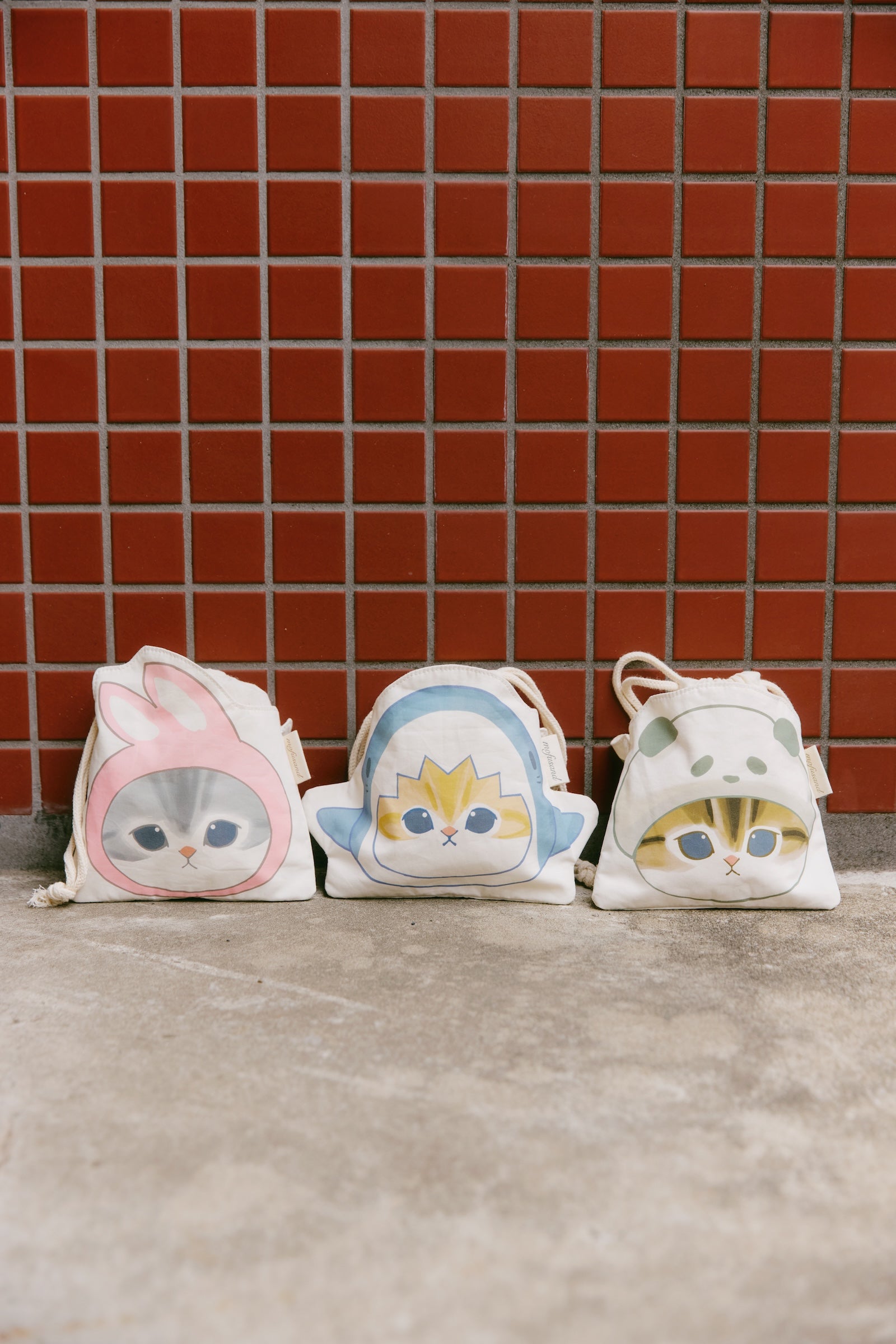 mofusand ダイカット巾着 パンダにゃん ナチュラル
