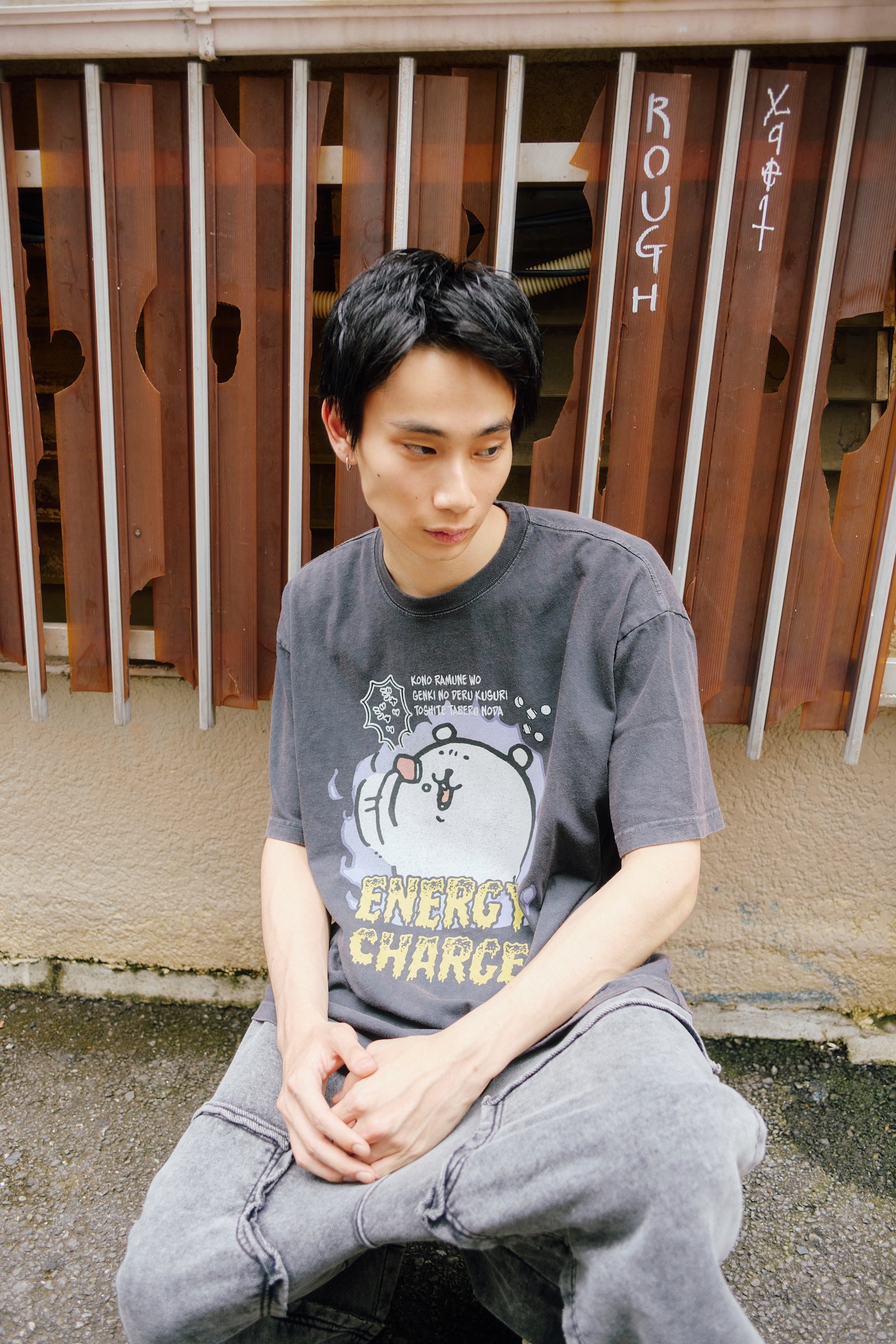 【7月中旬以降お届け】ナガノキャラクターズ Tシャツ ENERGY CHARGE スミ