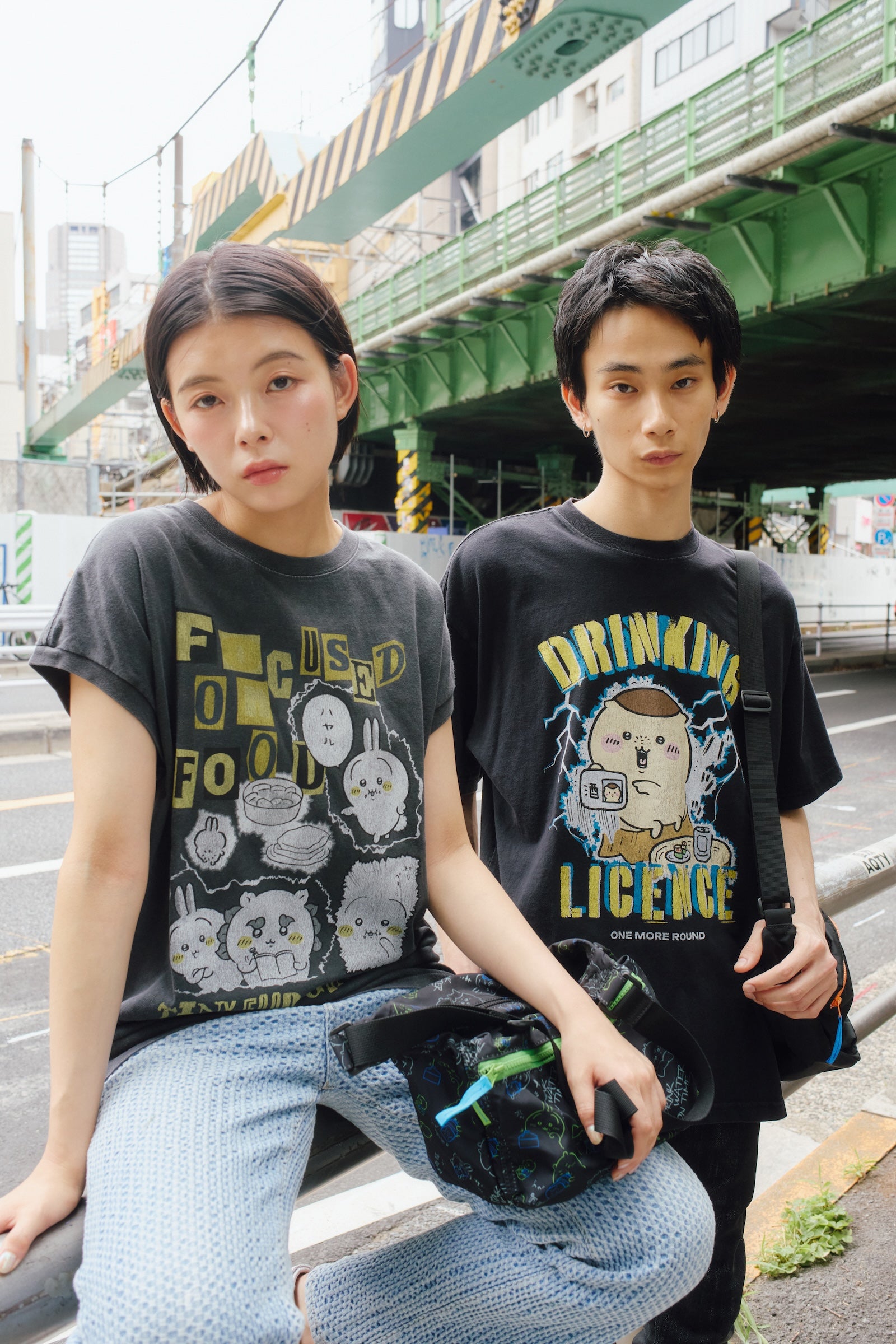ちいかわ Tシャツ DRINKING LICENCE ブラック