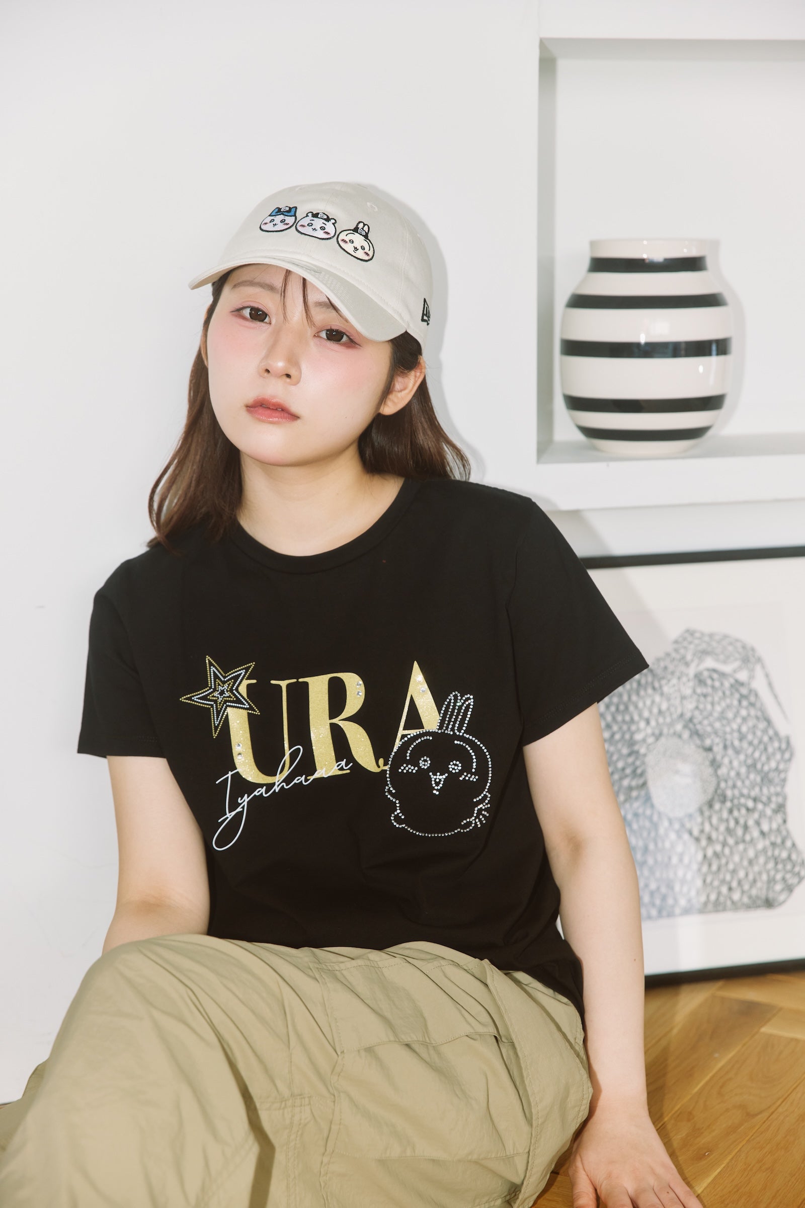 ちいかわ 箔プリントTシャツ DECO(みんな) ホワイト