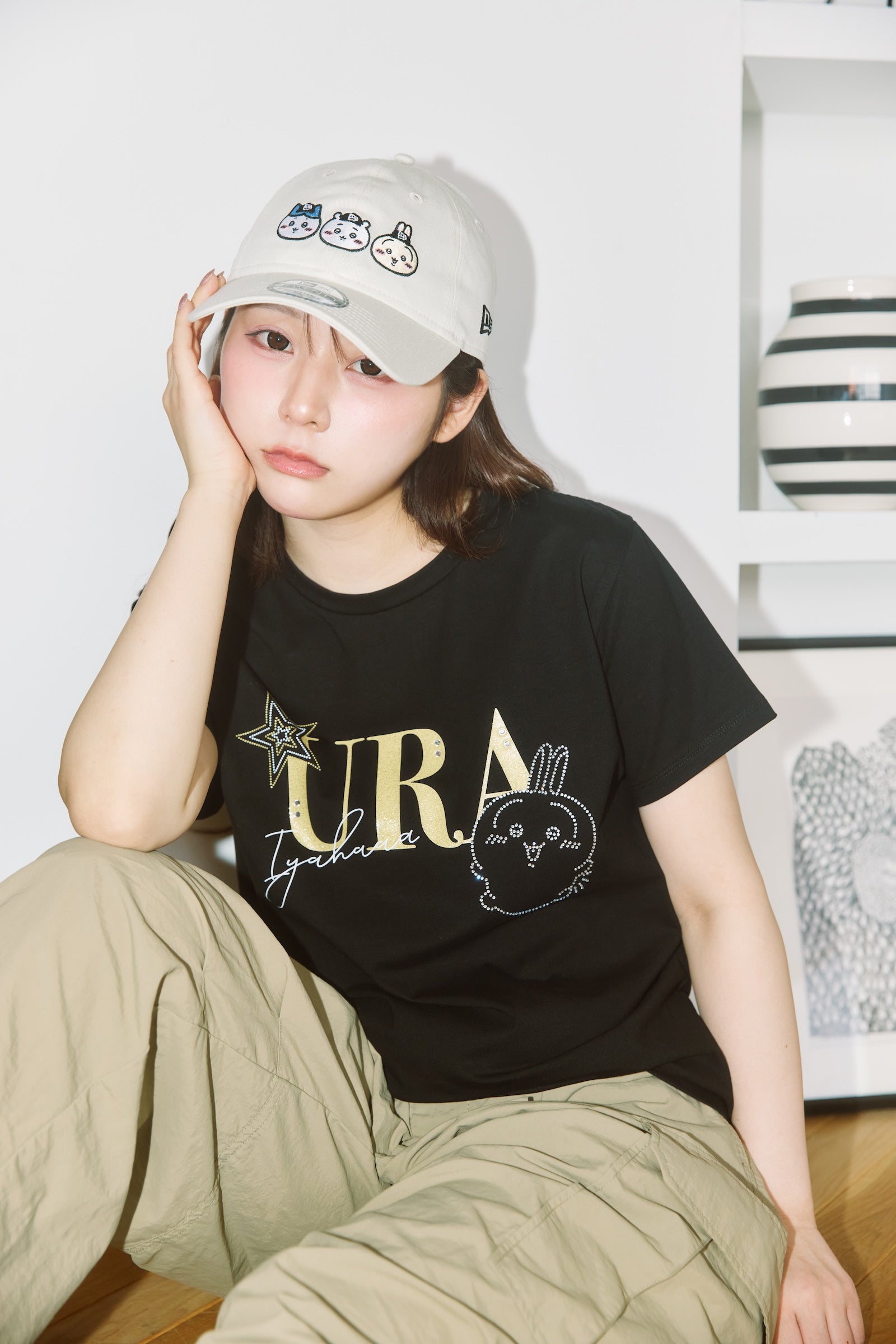 ちいかわ 箔プリントTシャツ DECO(みんな) ホワイト