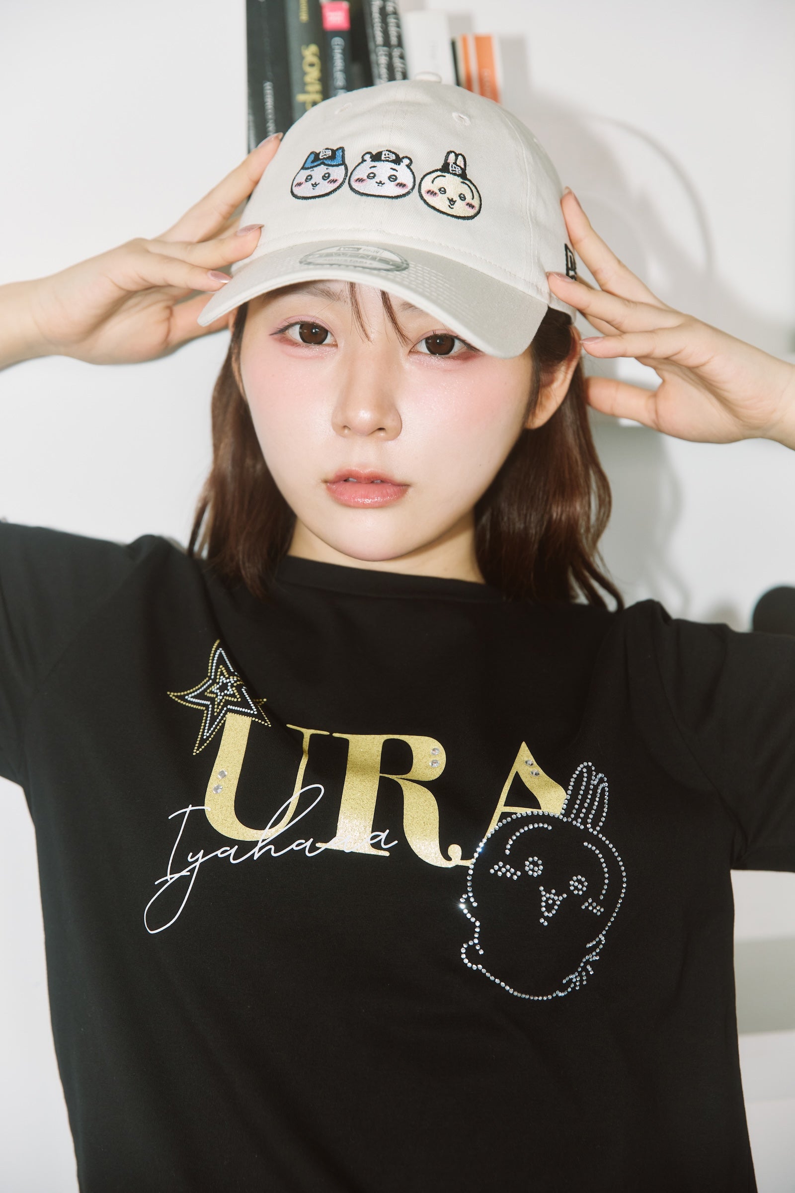 ちいかわ 箔プリントTシャツ DECO(みんな) ホワイト