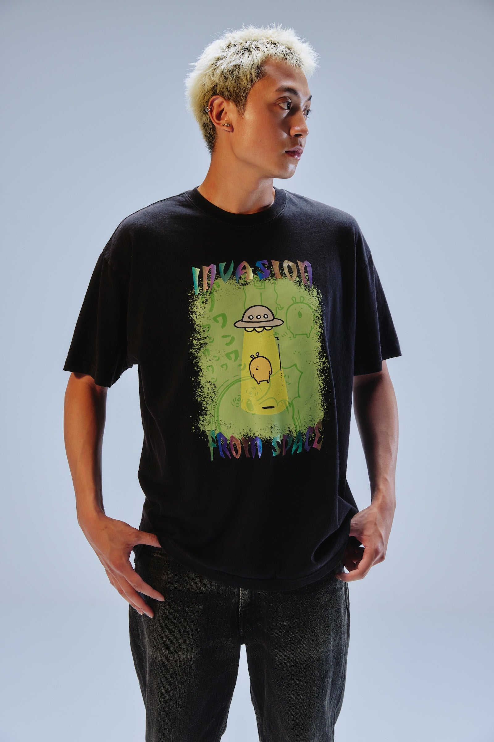 【先行販売】ナガノキャラクターズ 箔プリントTシャツ もぐらコロッケ（宇宙人） ブラック