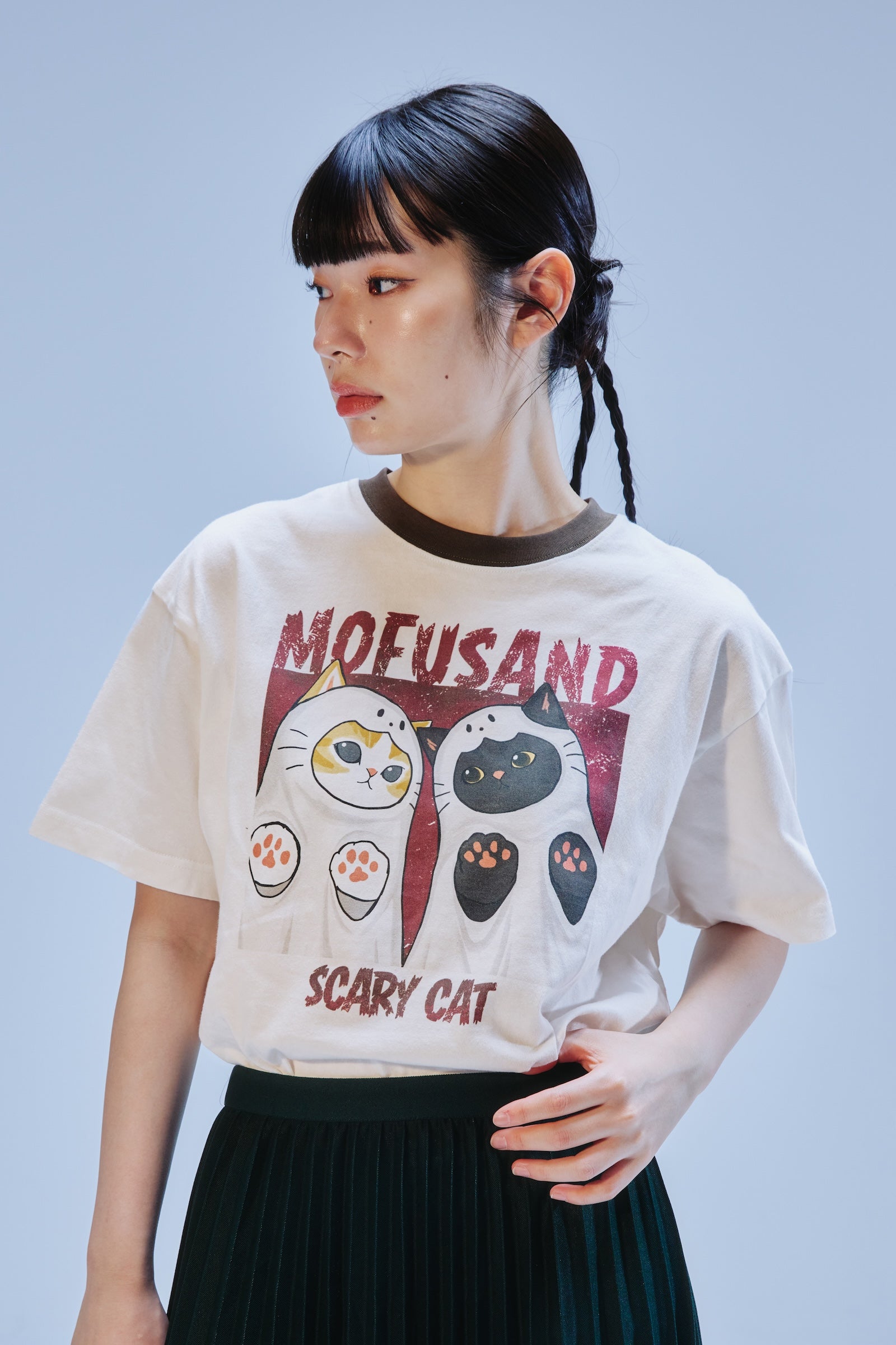 【先行販売】mofusand Tシャツ SCARY CAT ホワイト