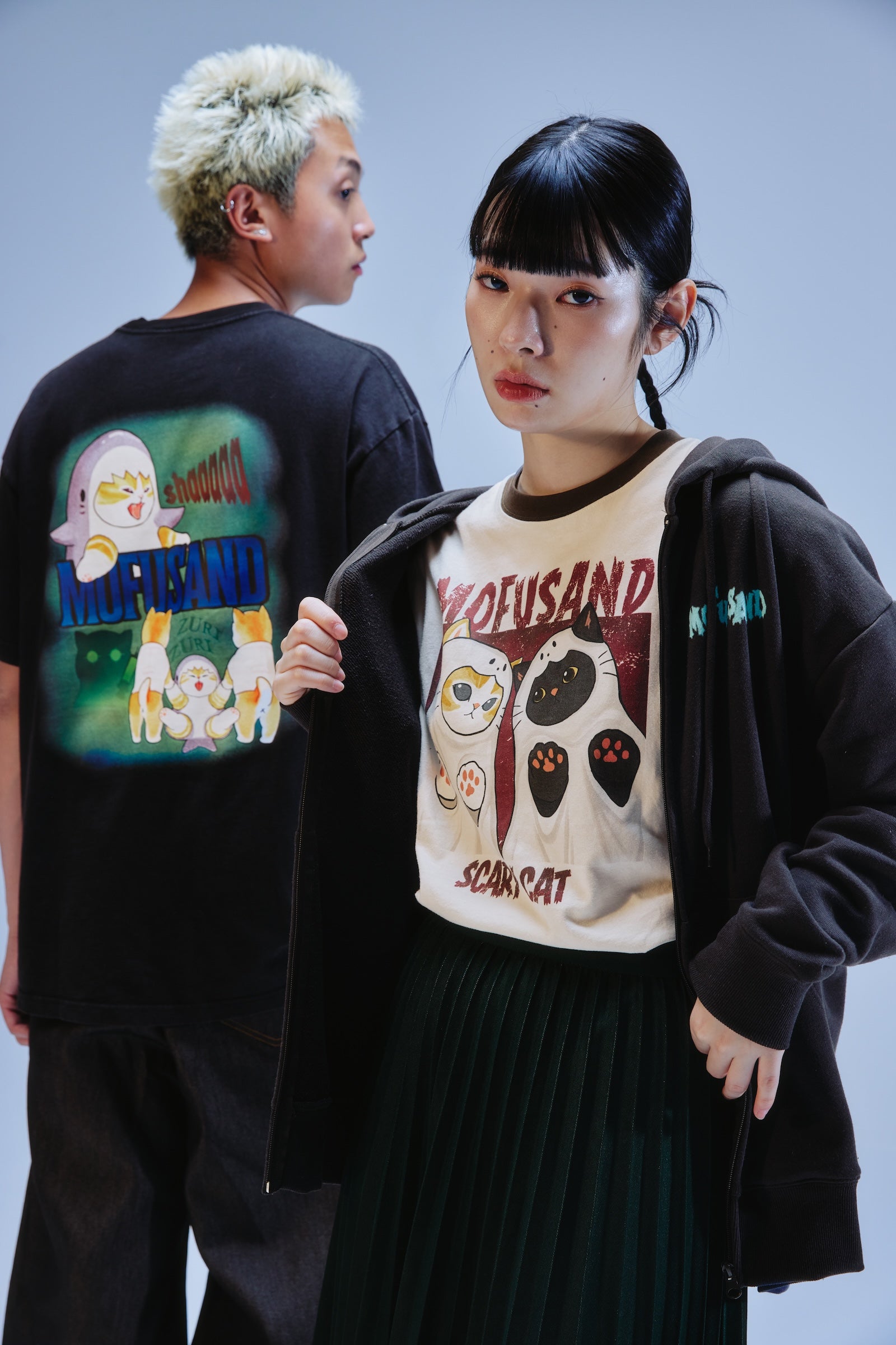 【先行販売】mofusand Tシャツ ホラーサメにゃん ブラック