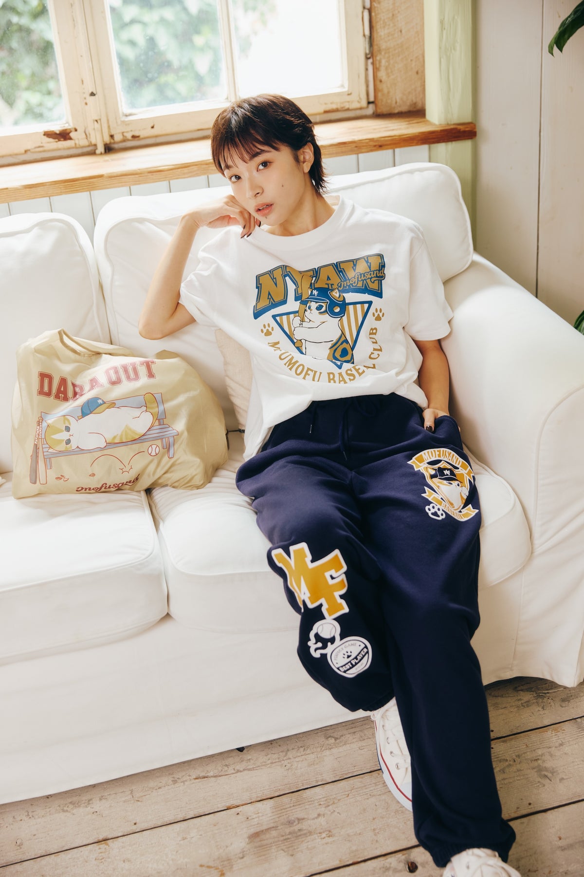 mofusand Tシャツ NYAW  ホワイト