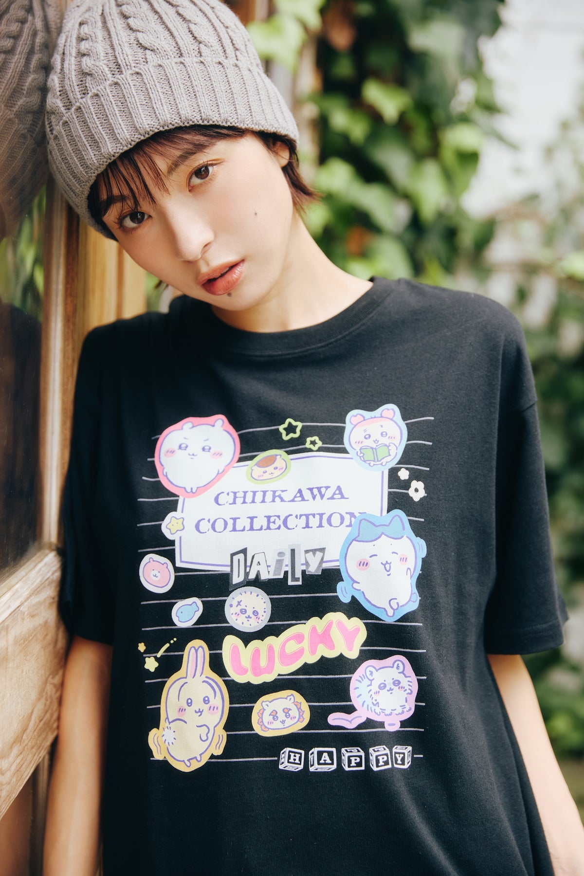 ちいかわ Tシャツ カレッジノート風（みんな） ブラック