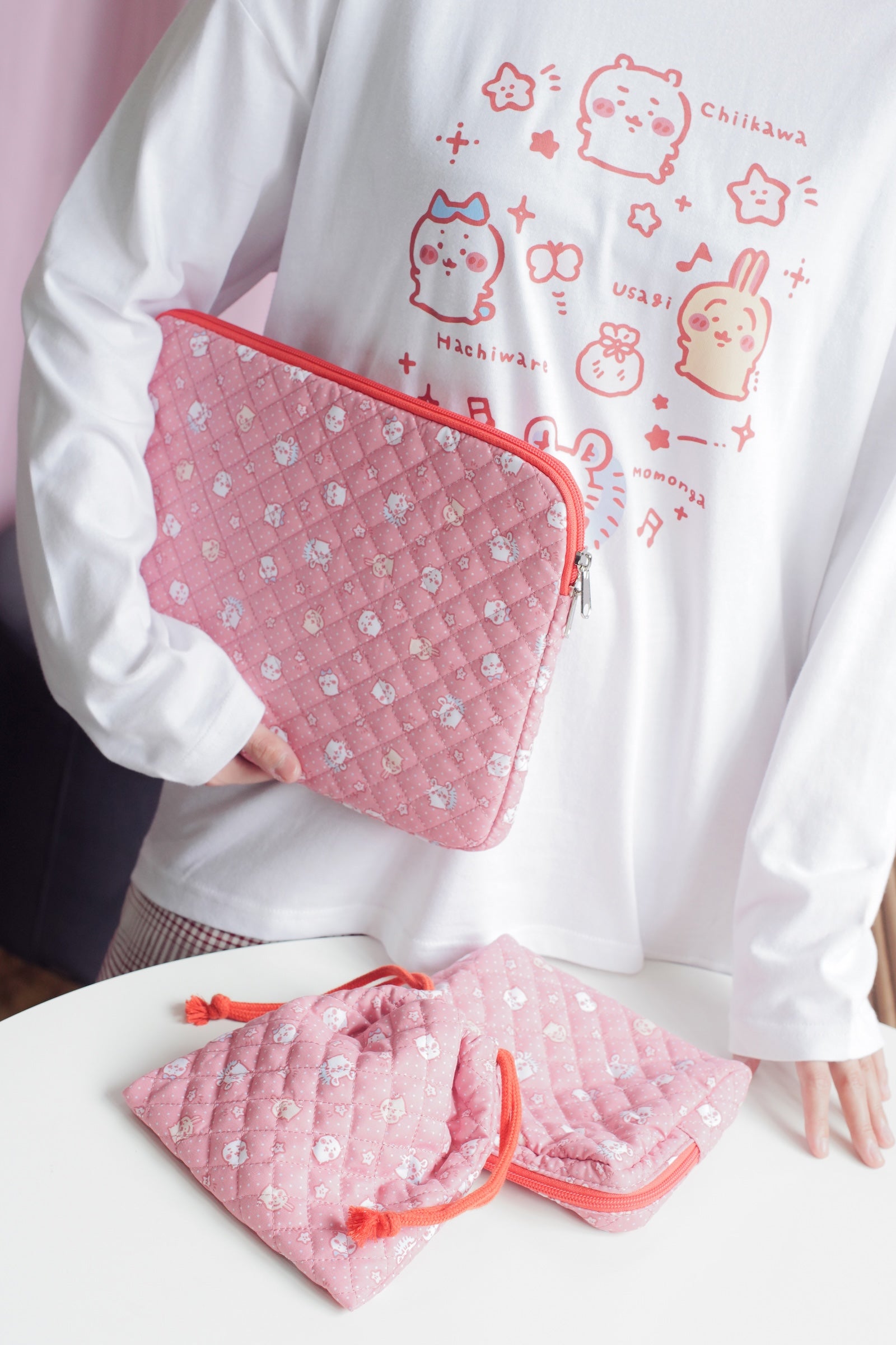 【2BUY10%OFF対象商品】ちいかわ マルチケース 小さいの レッド