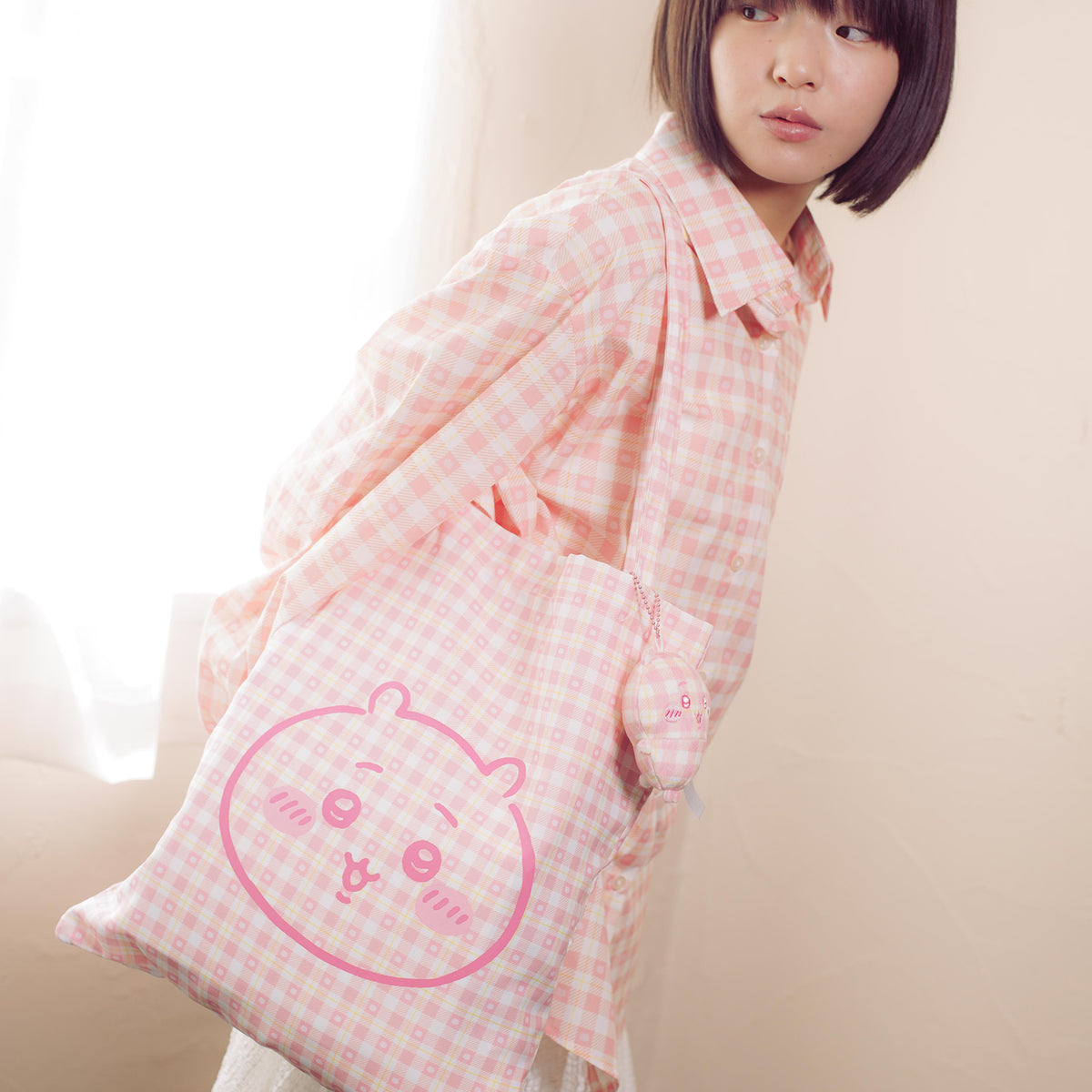 ちいかわ チェックシリーズ トートバッグ（チャーム付き） ちいかわ ピンク