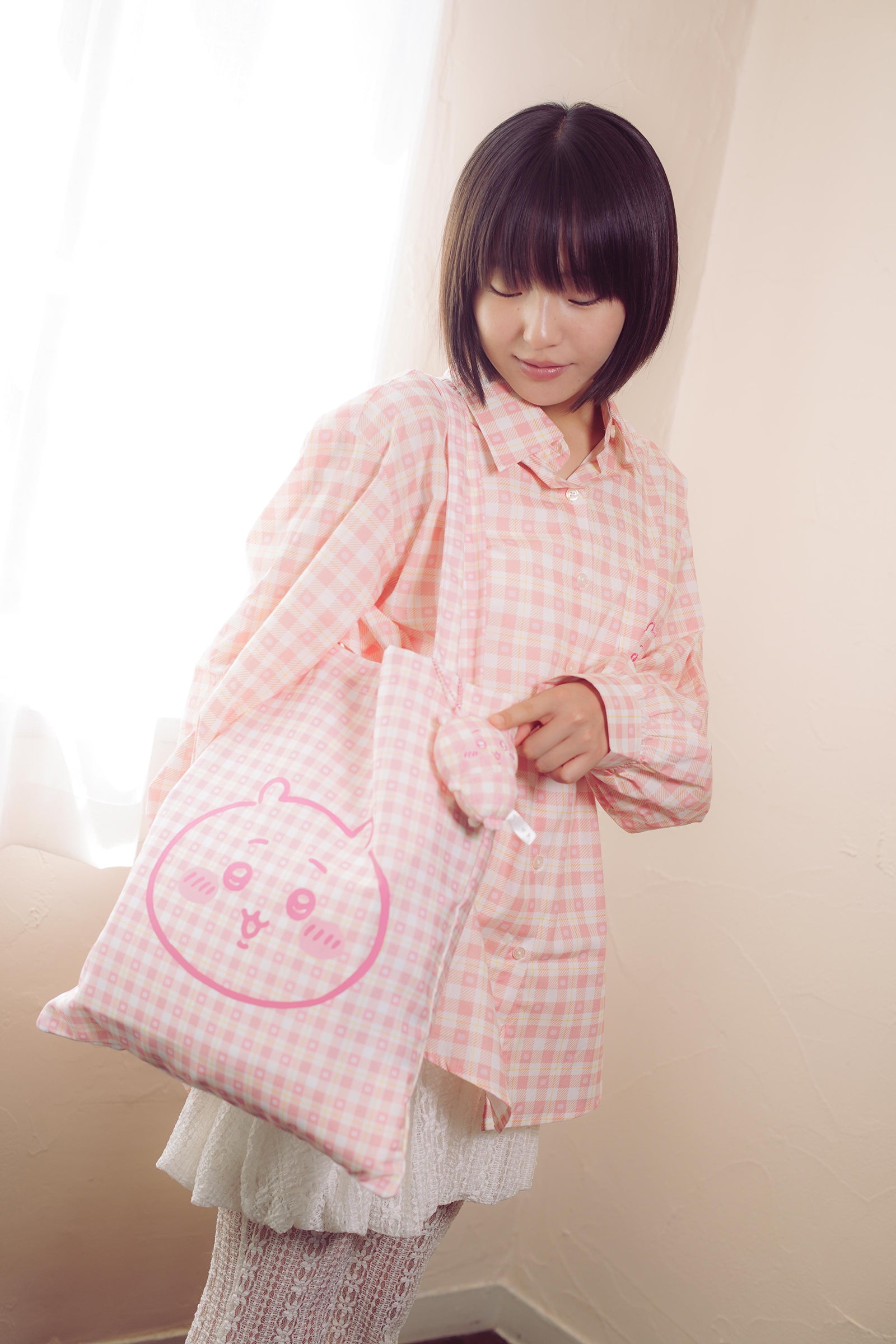 ちいかわ チェックシリーズ トートバッグ（チャーム付き） ちいかわ ピンク