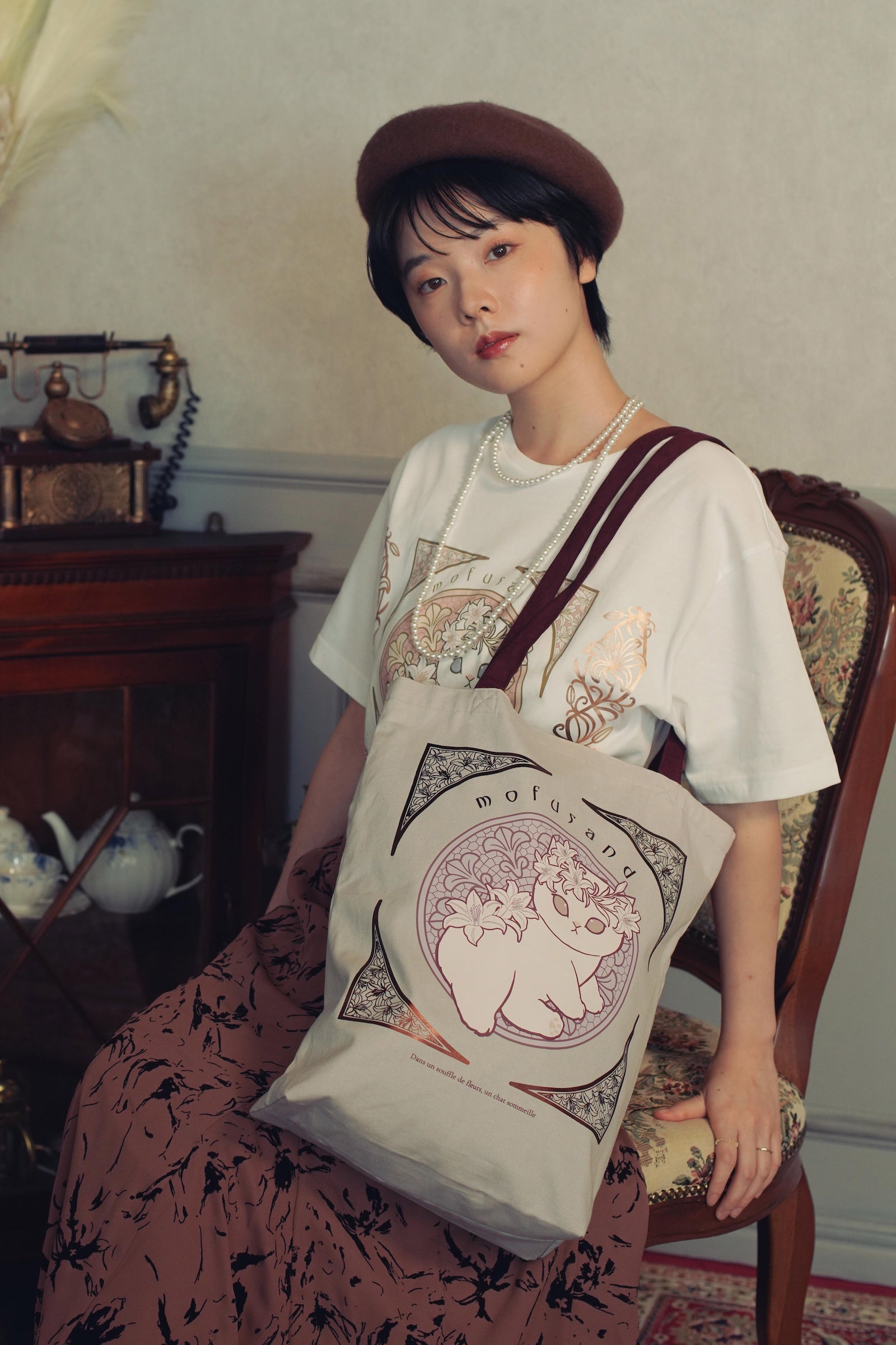 【2BUY10%OFF対象商品】mofusand   トートバッグ アールヌーヴォー風 リリー ダスティピンク